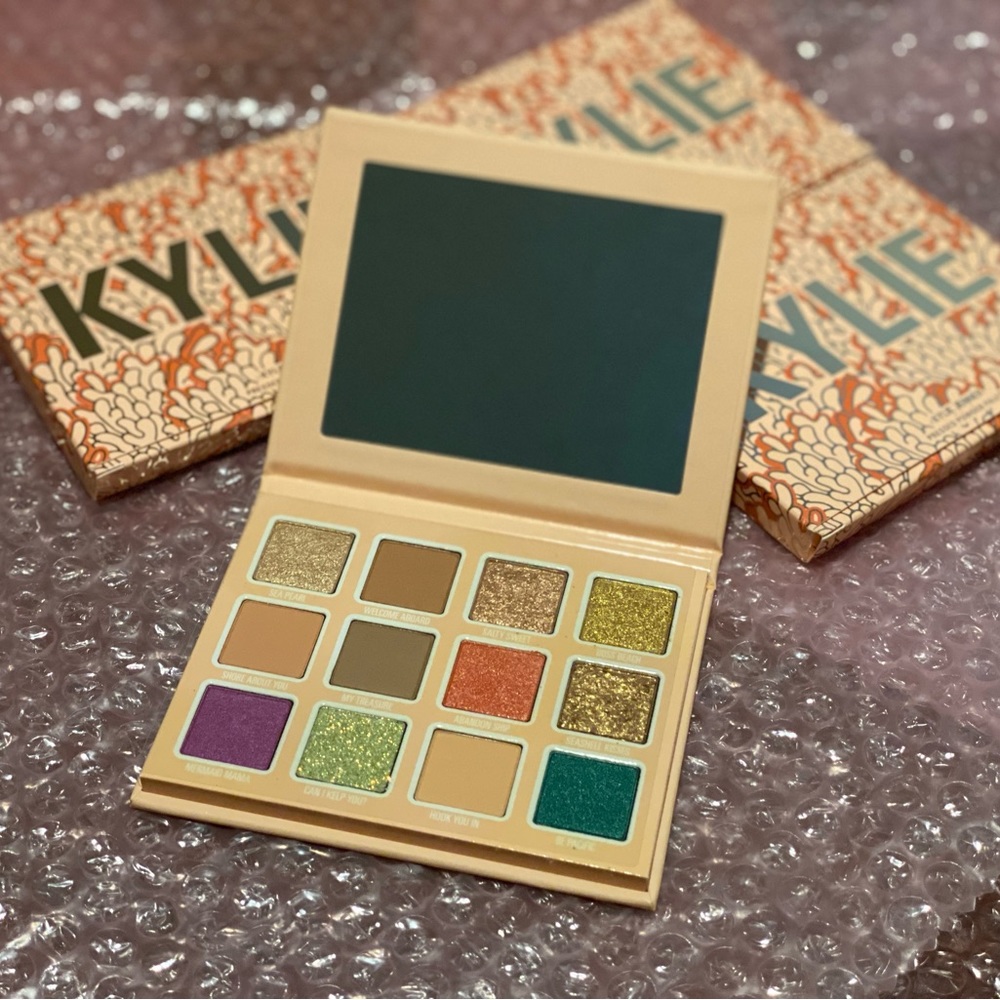 Kyle makeup